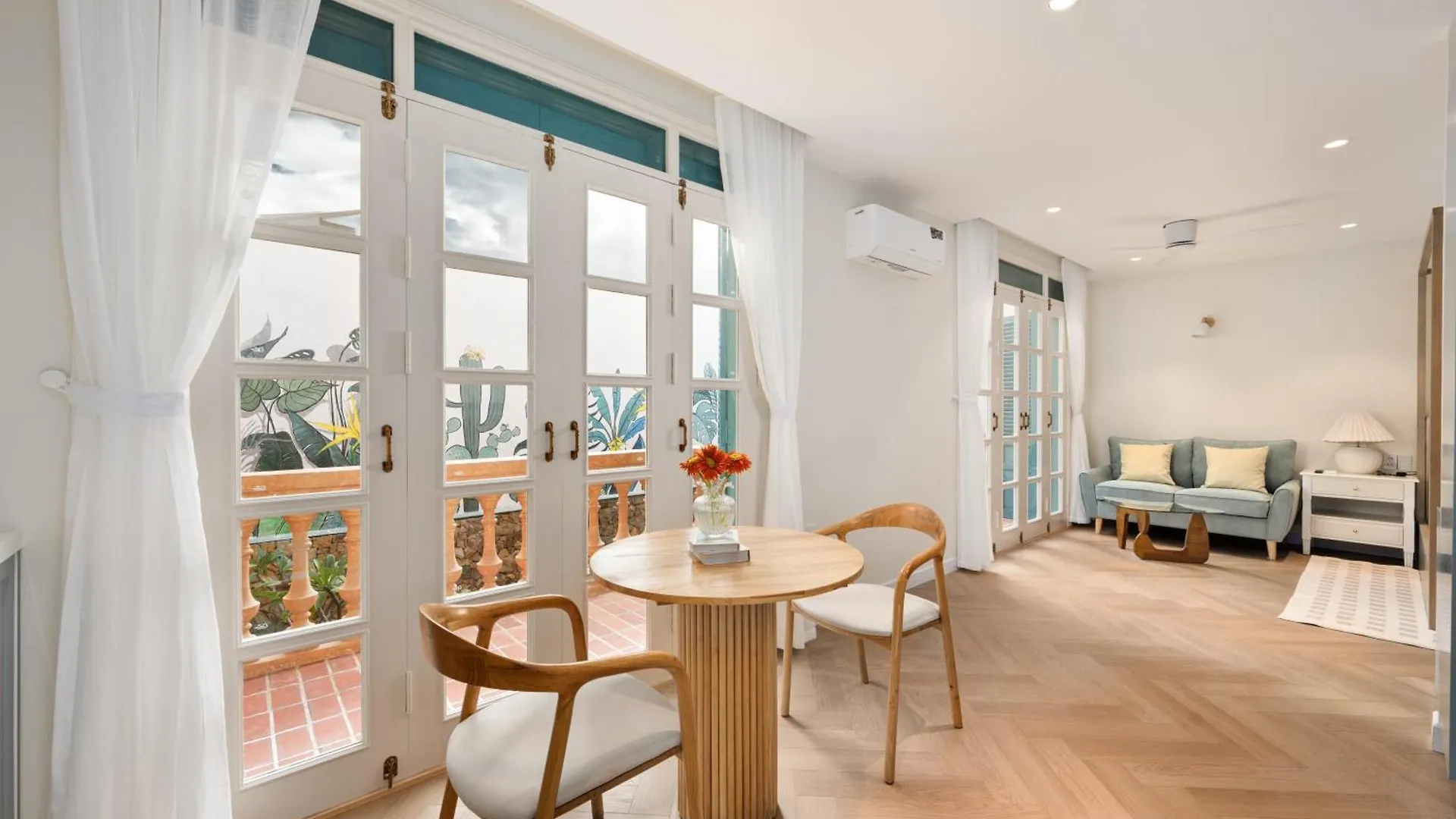 Sip Boutique Villa & Apartment Hoi An Apart Otel